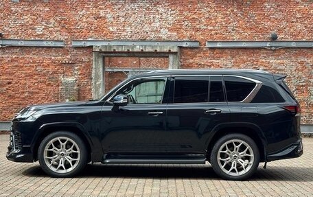 Lexus LX, 2022 год, 18 880 000 рублей, 3 фотография