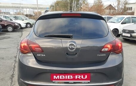 Opel Astra J, 2013 год, 1 050 000 рублей, 5 фотография