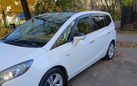 Opel Zafira C рестайлинг, 2013 год, 1 175 000 рублей, 2 фотография