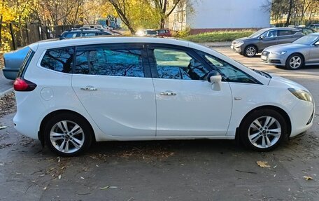 Opel Zafira C рестайлинг, 2013 год, 1 175 000 рублей, 4 фотография