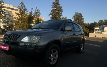 Lexus RX IV рестайлинг, 2002 год, 995 000 рублей, 2 фотография