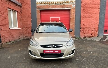 Hyundai Solaris II рестайлинг, 2013 год, 949 000 рублей, 8 фотография