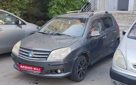 Geely MK Cross I, 2012 год, 190 000 рублей, 2 фотография