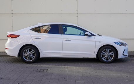 Hyundai Elantra VI рестайлинг, 2017 год, 1 620 000 рублей, 5 фотография