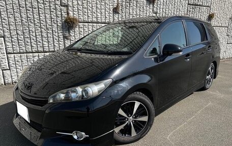 Toyota Wish II, 2013 год, 900 000 рублей, 1 фотография