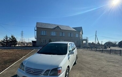 Toyota Gaia, 2003 год, 600 000 рублей, 1 фотография