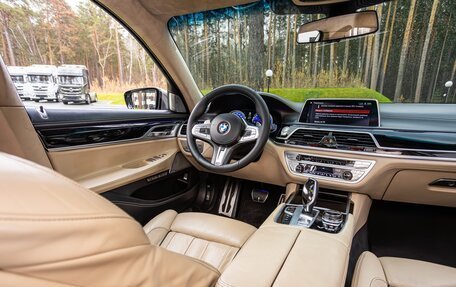 BMW 7 серия, 2017 год, 5 490 000 рублей, 38 фотография