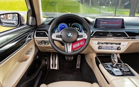 BMW 7 серия, 2017 год, 5 490 000 рублей, 36 фотография