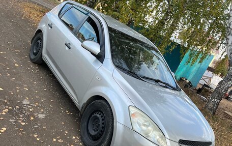 KIA cee'd I рестайлинг, 2007 год, 500 000 рублей, 6 фотография