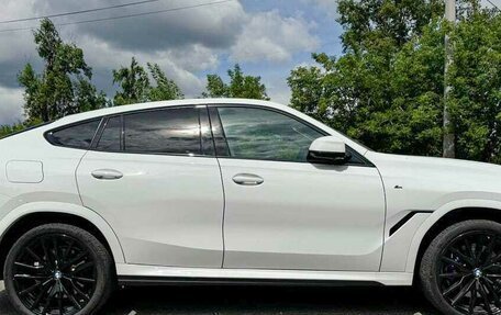 BMW X6, 2022 год, 13 фотография