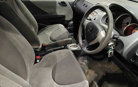 Honda Fit III, 2006 год, 399 000 рублей, 9 фотография