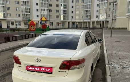 Toyota Avensis III рестайлинг, 2010 год, 1 400 000 рублей, 5 фотография