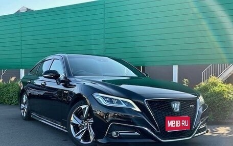 Toyota Crown, 2021 год, 2 495 000 рублей, 1 фотография