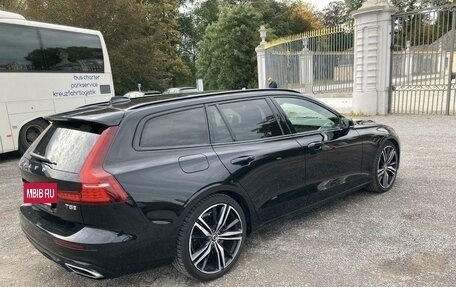 Volvo V60 II, 2020 год, 3 830 555 рублей, 7 фотография