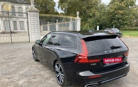 Volvo V60 II, 2020 год, 3 830 555 рублей, 5 фотография