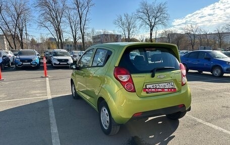 Chevrolet Spark III, 2013 год, 650 000 рублей, 7 фотография