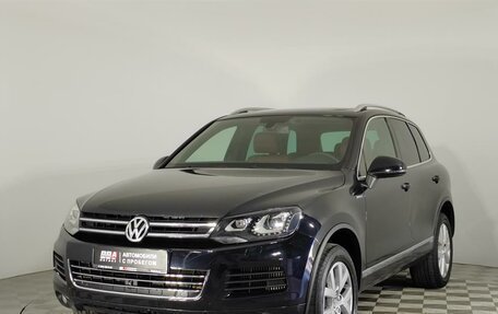 Volkswagen Touareg III, 2013 год, 2 700 000 рублей, 1 фотография