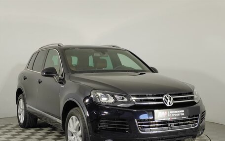 Volkswagen Touareg III, 2013 год, 2 700 000 рублей, 3 фотография