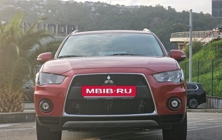 Mitsubishi Outlander III рестайлинг 3, 2010 год, 1 203 000 рублей, 3 фотография