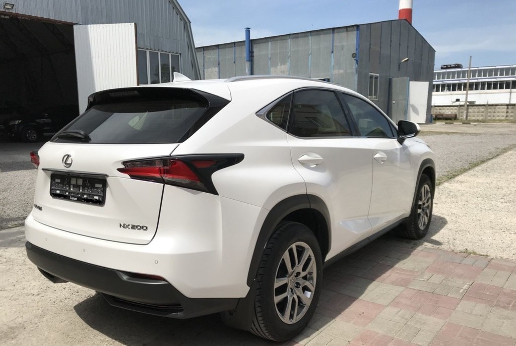 Lexus NX I рестайлинг, 2018 год, 1 200 000 рублей, 10 фотография