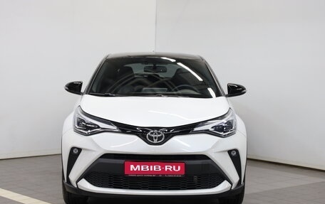 Toyota C-HR I рестайлинг, 2022 год, 4 490 000 рублей, 1 фотография