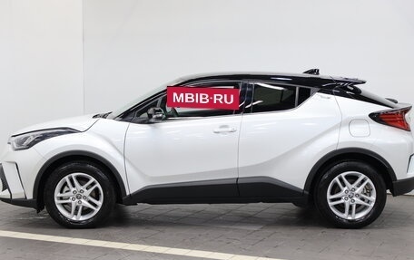 Toyota C-HR I рестайлинг, 2022 год, 4 490 000 рублей, 8 фотография