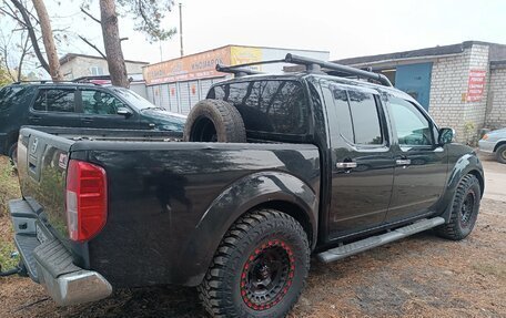 Nissan Navara (Frontier), 2010 год, 1 820 000 рублей, 5 фотография