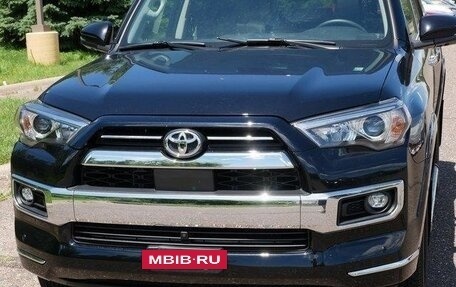 Toyota 4Runner V, 2022 год, 6 437 458 рублей, 2 фотография