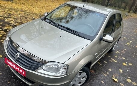 Renault Logan I, 2010 год, 725 000 рублей, 4 фотография