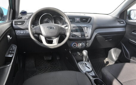 KIA Rio III рестайлинг, 2012 год, 1 299 000 рублей, 13 фотография