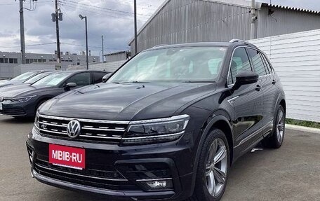 Volkswagen Tiguan II, 2020 год, 1 850 000 рублей, 3 фотография