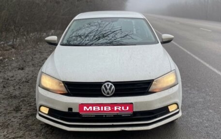 Volkswagen Jetta VI, 2013 год, 700 000 рублей, 1 фотография