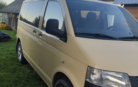 Volkswagen Transporter T5 рестайлинг, 2009 год, 1 650 000 рублей, 8 фотография