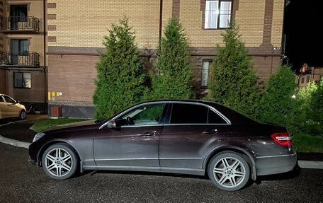 Mercedes-Benz E-Класс, 2010 год, 1 650 000 рублей, 6 фотография