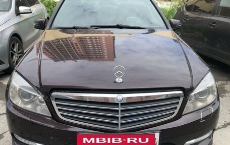 Mercedes-Benz C-Класс, 2011 год, 1 350 000 рублей, 2 фотография