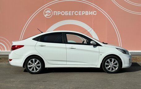 Hyundai Solaris II рестайлинг, 2013 год, 980 000 рублей, 4 фотография