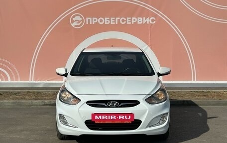 Hyundai Solaris II рестайлинг, 2013 год, 980 000 рублей, 2 фотография