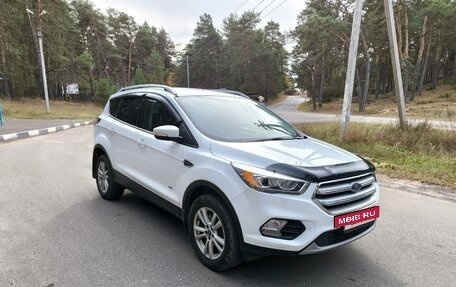 Ford Kuga III, 2017 год, 1 800 000 рублей, 3 фотография