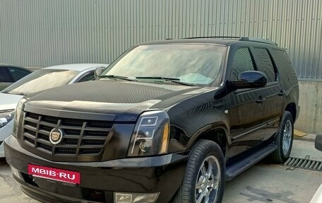 Cadillac Escalade III, 2008 год, 1 600 000 рублей, 7 фотография