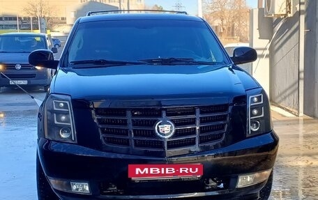 Cadillac Escalade III, 2008 год, 1 600 000 рублей, 3 фотография