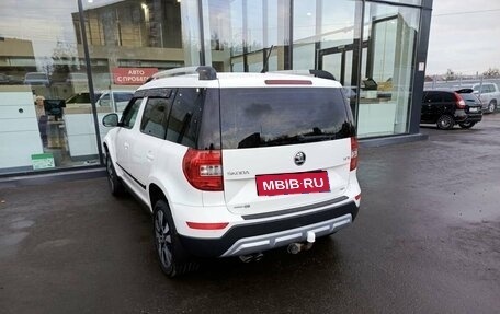 Skoda Yeti I рестайлинг, 2015 год, 1 371 000 рублей, 7 фотография