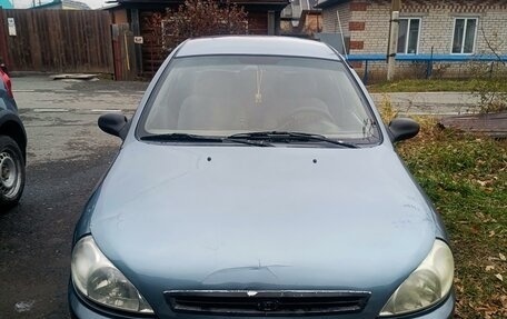 KIA Rio II, 2002 год, 280 000 рублей, 2 фотография