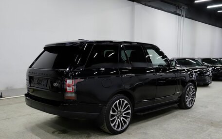 Land Rover Range Rover IV рестайлинг, 2015 год, 4 299 000 рублей, 2 фотография