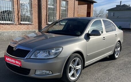 Skoda Octavia, 2011 год, 1 250 000 рублей, 2 фотография