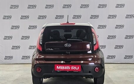 KIA Soul II рестайлинг, 2018 год, 1 750 000 рублей, 5 фотография