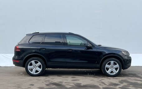 Volkswagen Touareg III, 2011 год, 1 630 000 рублей, 4 фотография