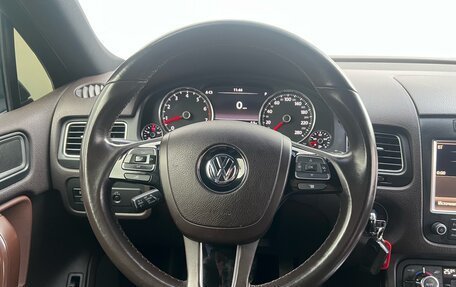 Volkswagen Touareg III, 2011 год, 1 630 000 рублей, 14 фотография