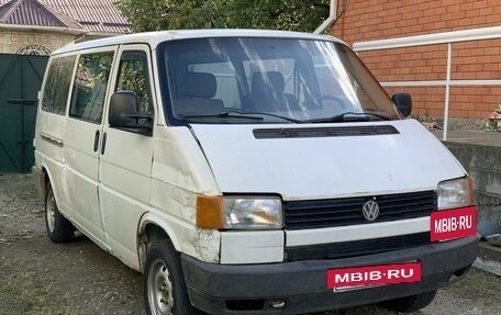 Volkswagen Transporter T4, 1992 год, 235 000 рублей, 3 фотография