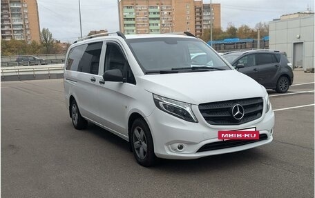 Mercedes-Benz Vito, 2014 год, 1 890 000 рублей, 6 фотография