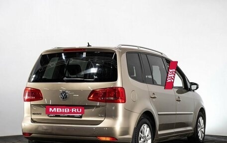 Volkswagen Touran III, 2012 год, 1 435 000 рублей, 4 фотография